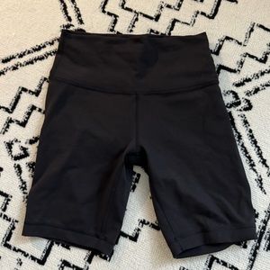 Lululemon Wunder Under 6” Biker Shorts